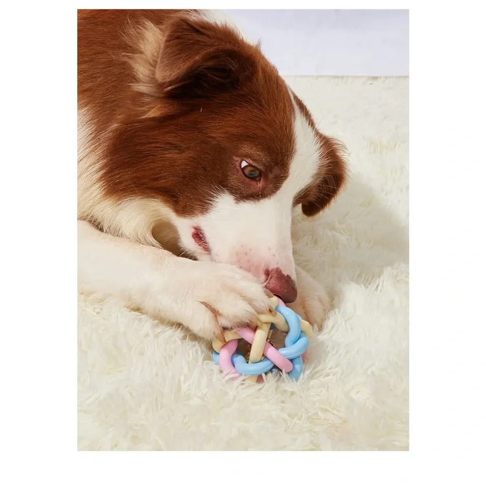 🩵 Pastel Interlocking Knot Ball Toy with Center Bell for Dogs and Cats